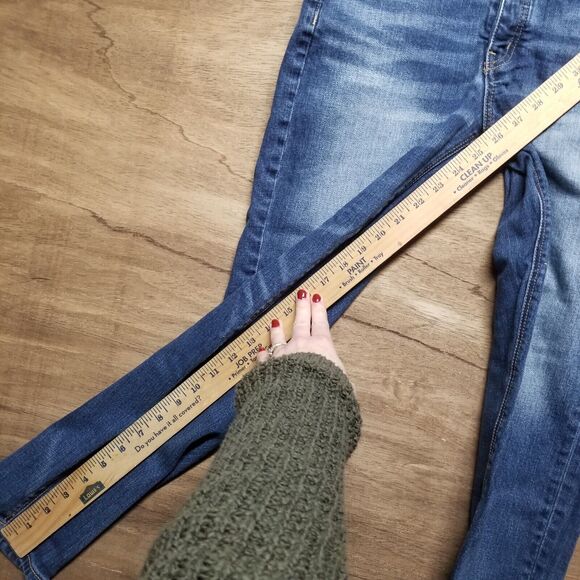 American Eagle Jeans Womans Size 4 Blue Vintage Hi-Rise 5 Button Fly - Picture 8 of 9